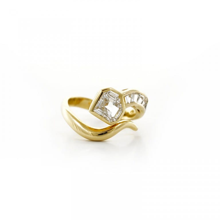 Vintage Ring in yellow gold