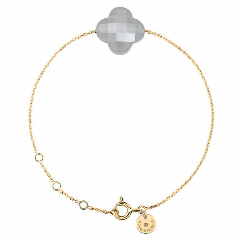 Morganne Bello - Candy Clover bracelet in yellow gold with a gray moonstone