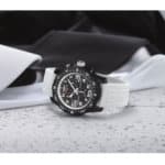 Montre-Breitling-endurance-pro-photo-seule-caoutchouc-Lionel-Meylan-horlogerie-joaillerie-vevey.jpg