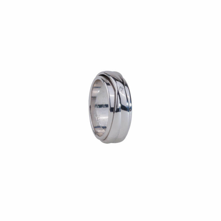 Piaget - Possession bague en or blanc sertie de diamants