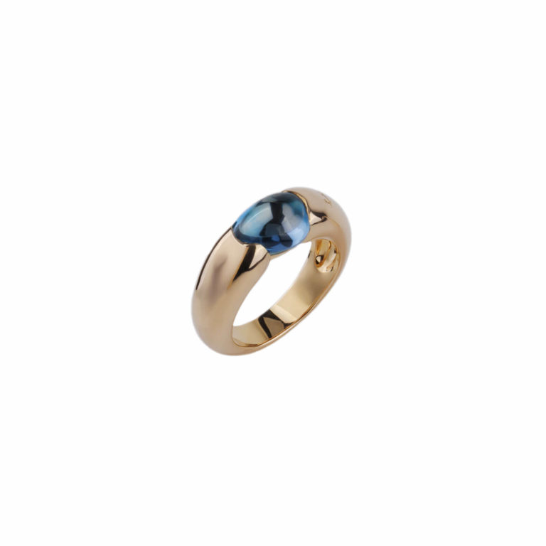 Pomellato - Sassi blue topaz cabochon ring