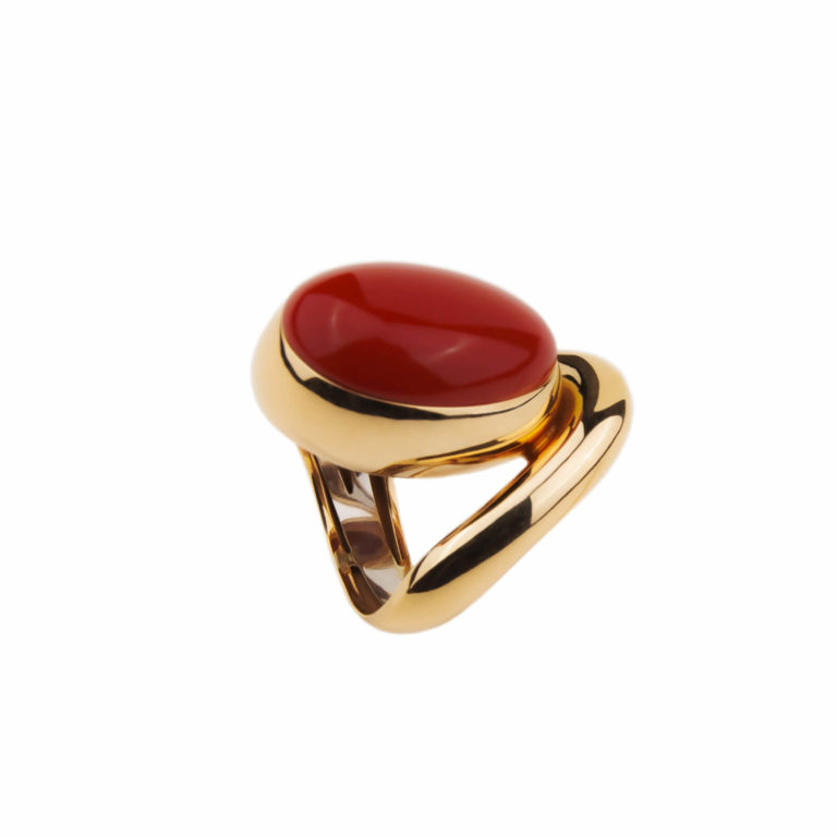 Roberto Coin - Pink gold ring 750, design shape with 1 oval cabochon coral